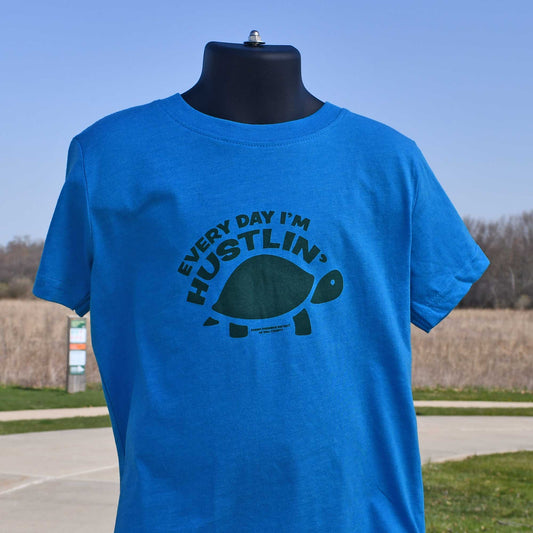 Every day I'm hustlin' T-shirt (toddler and youth)