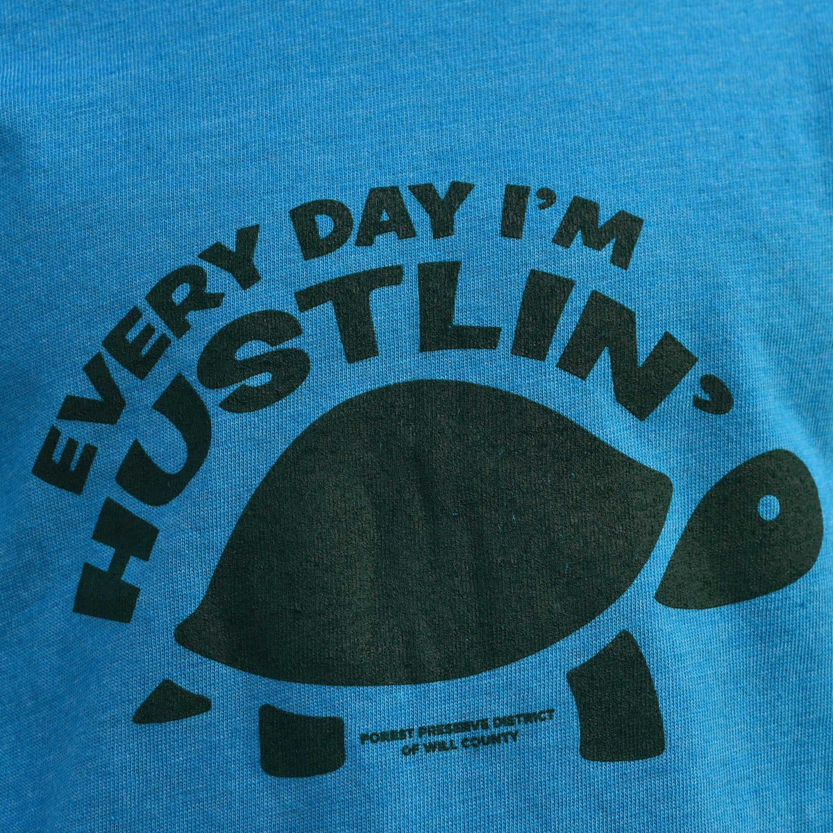 Every day I'm hustlin' T-shirt (toddler and youth)